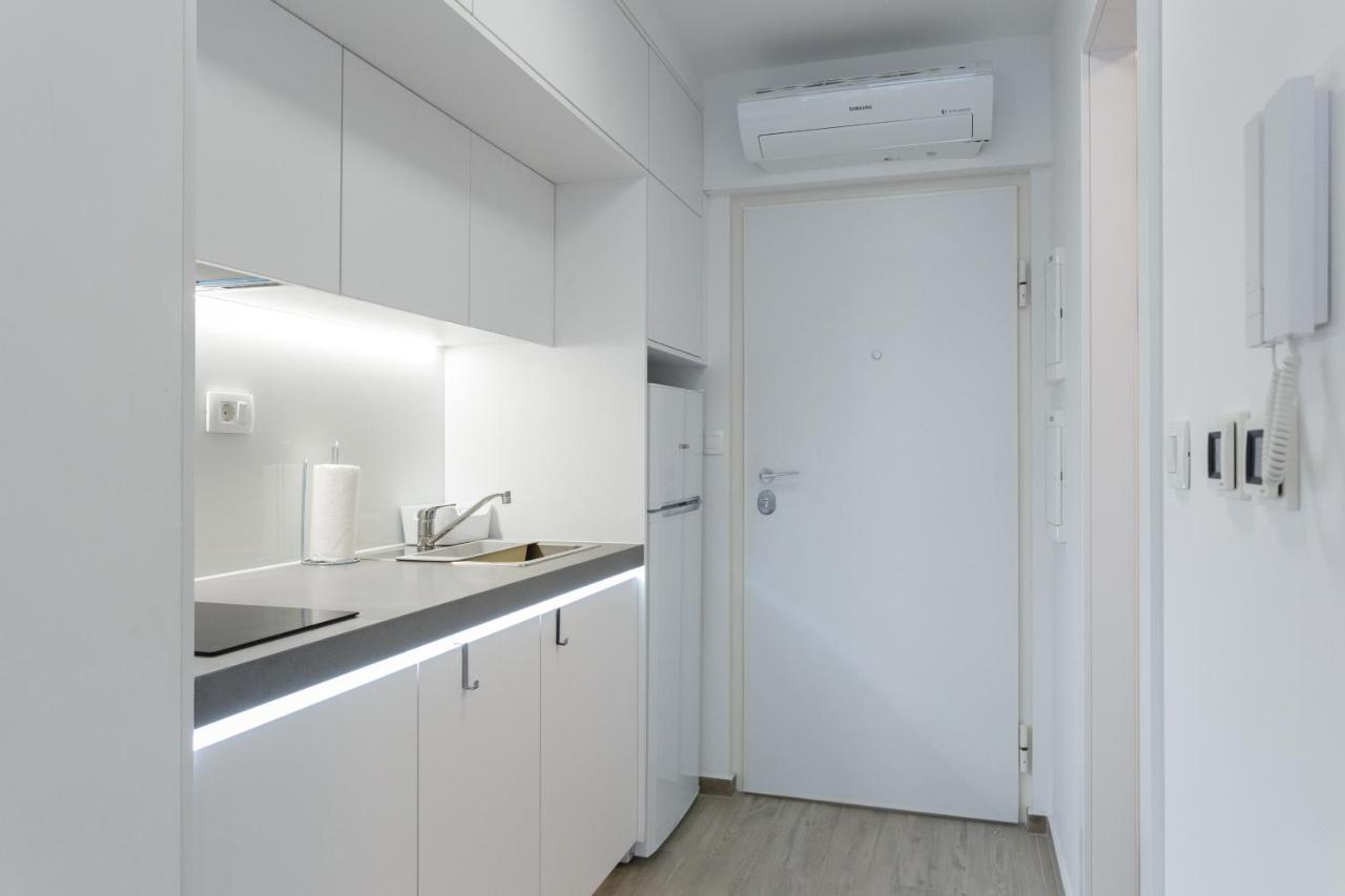 Apartments Sindy And Mendy With Parking Space In The Garage Dubrovnik Ngoại thất bức ảnh