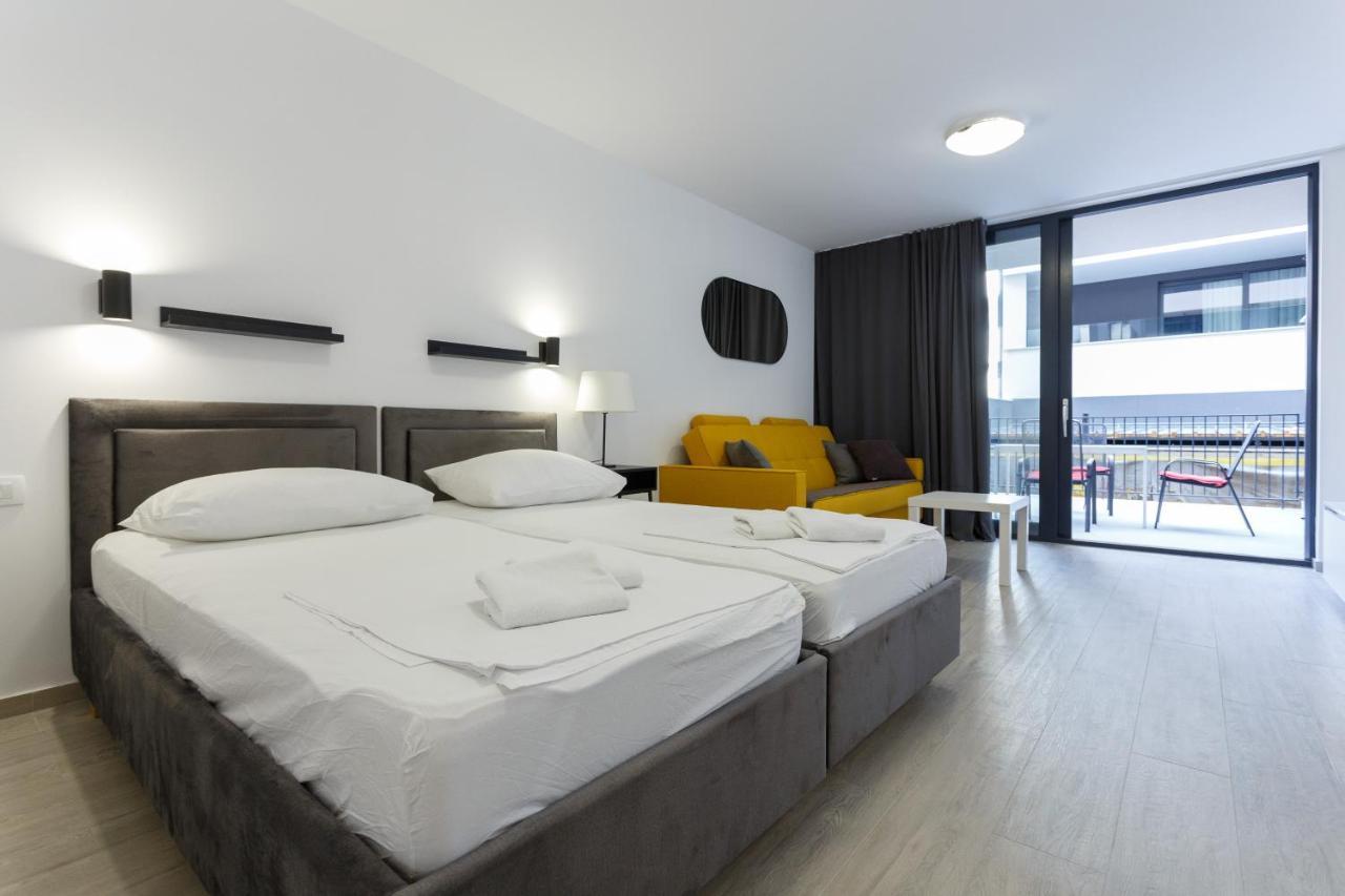Apartments Sindy And Mendy With Parking Space In The Garage Dubrovnik Ngoại thất bức ảnh