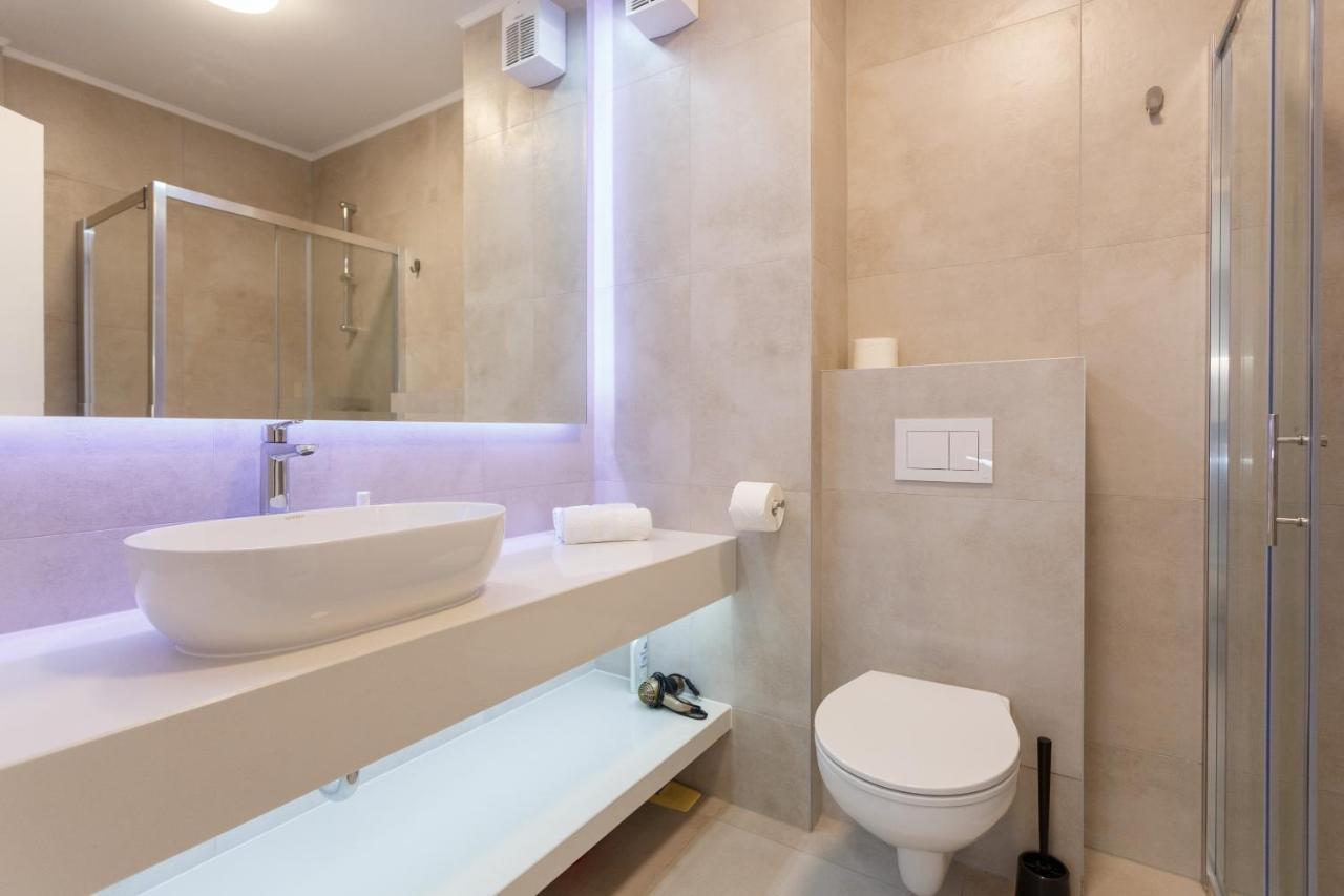 Apartments Sindy And Mendy With Parking Space In The Garage Dubrovnik Phòng bức ảnh