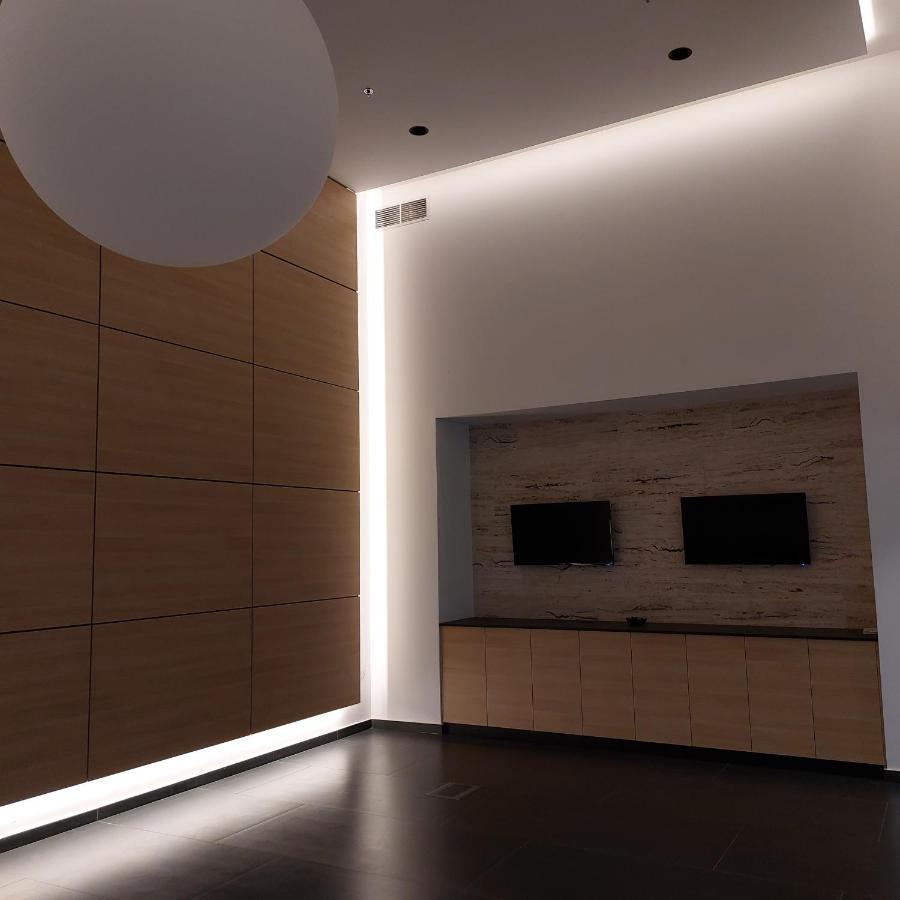 Apartments Sindy And Mendy With Parking Space In The Garage Dubrovnik Ngoại thất bức ảnh