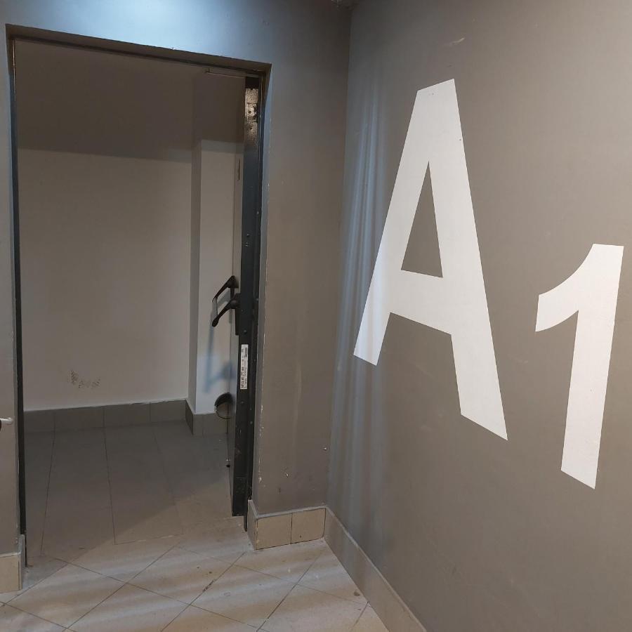 Apartments Sindy And Mendy With Parking Space In The Garage Dubrovnik Ngoại thất bức ảnh